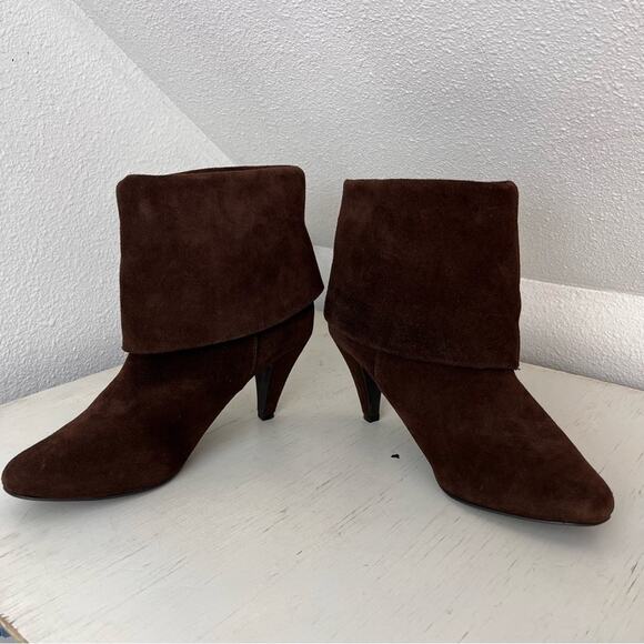 Steve Madden chocolate brown Jinnie suede heel booties size 8.5 - Picture 5 of 11